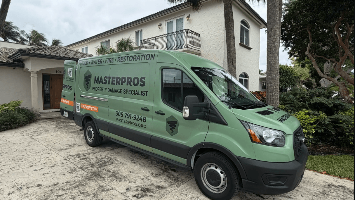 How Long Does Hurricane Damage Restoration Take? A South Florida Timeline
