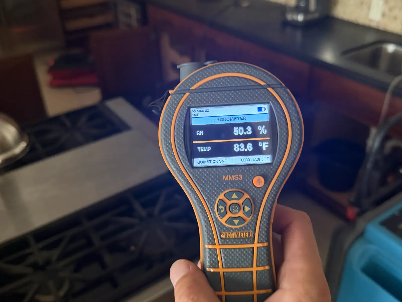 Thermo-hygrometer monitoring drying conditions during restoration