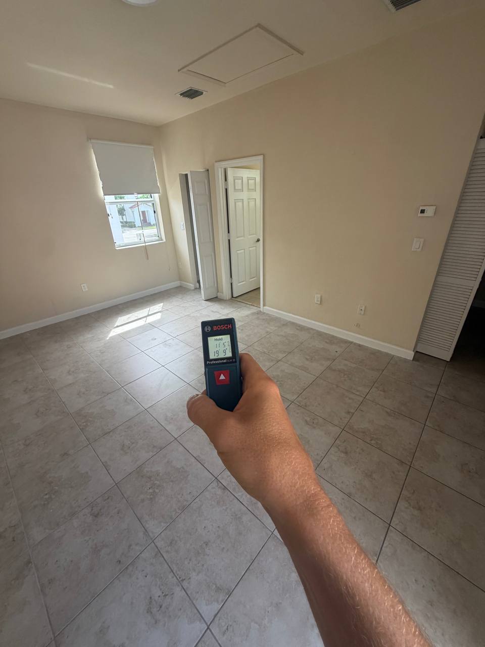 Laser distance measurement and thermal assessment of inspected room area