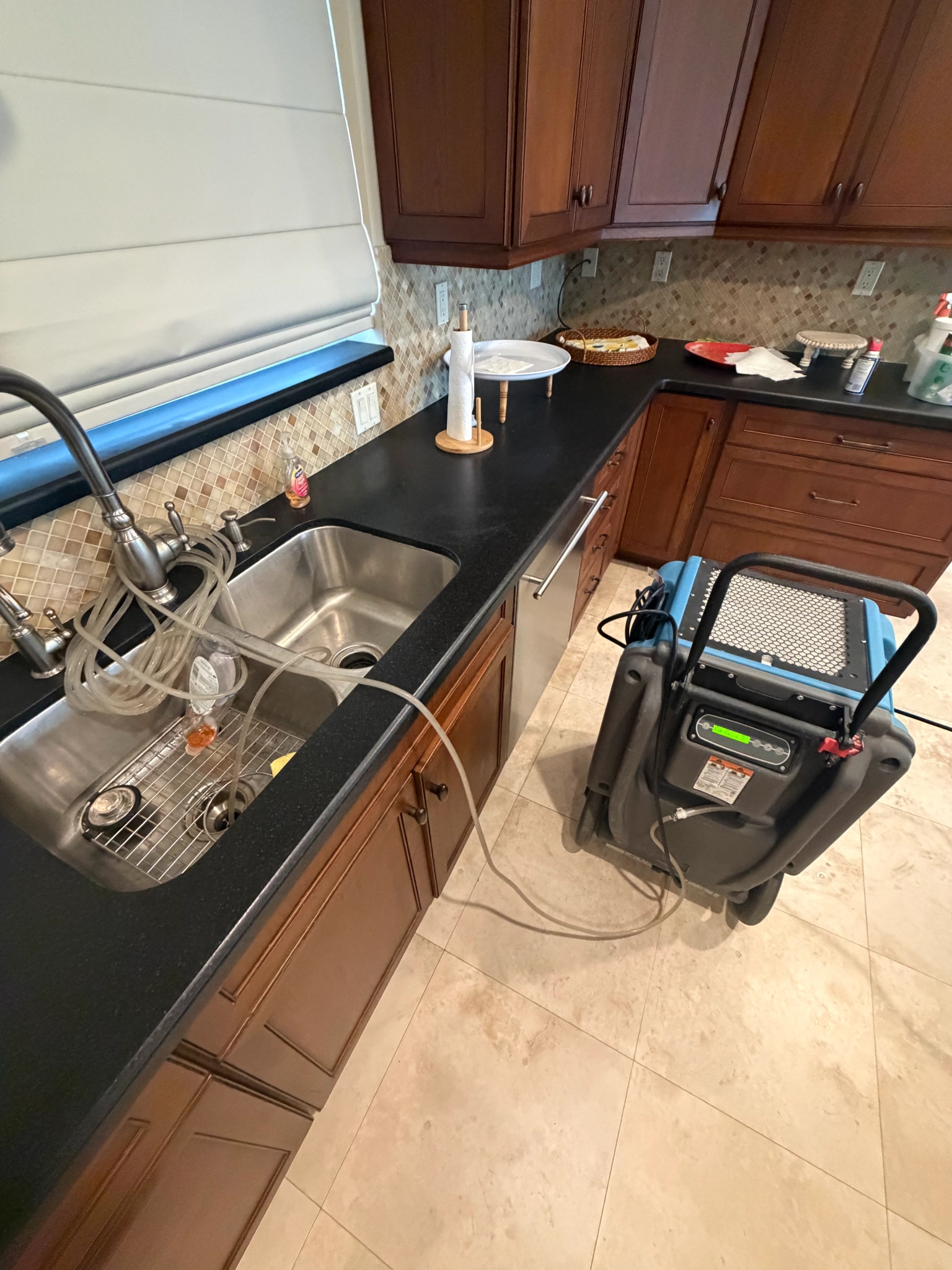 Dryout equipment in use for water damage in Fort Lauderdale Florida