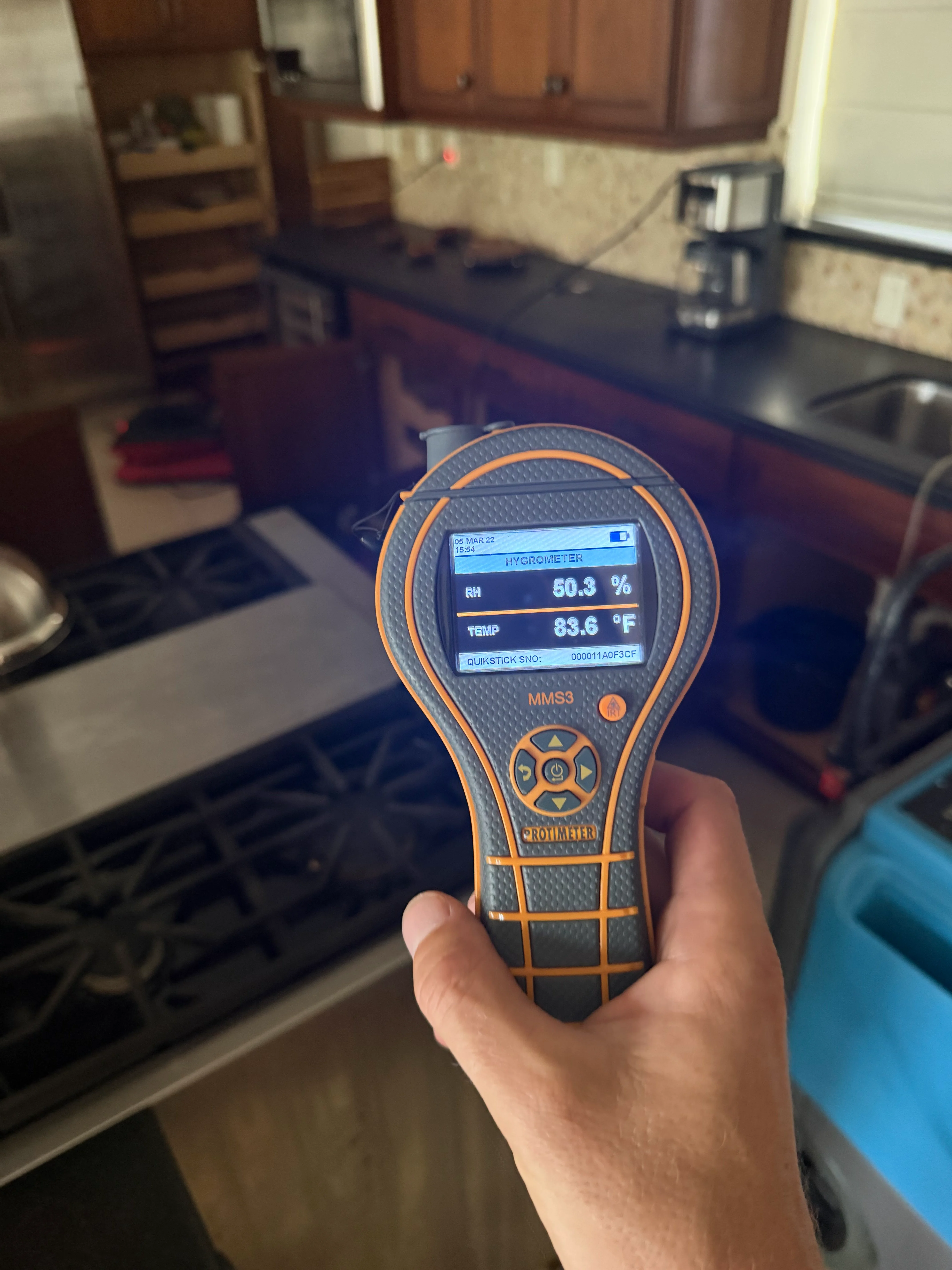 Thermo-hygrometer monitoring drying conditions during restoration