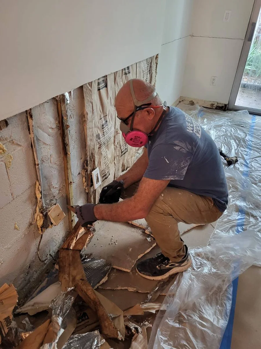 HEPA air filtration and containment during mold remediation